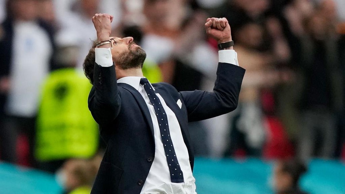 Ekspresi kemenangan Southgate seusai laga Inggris vs Jerman berakhir. Foto: Getty Images/Frank Augstein - Pool