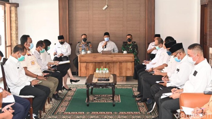 Wali Kota Pasuruan Saifullah Yusuf (Gus Ipul) menyebut, ketersediaan anggaran penanganan COVID-19 menipis. Pemkot membuka donasi dari masyarakat.