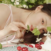 “Sebenarnya, sampai sekarang, ada lebih banyak bagian di mana aku pikir, ‘Jika aku Yoo Na Bi, aku tidak akan melakukan ini,” ungkap Han So Hee yang berempati. Foto: dok. 1st Look