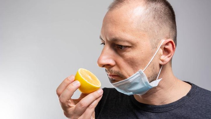 indra penciuman Anosmia or smell blindness, loss of the ability to smell, one of the possible symptoms of covid-19, infectious disease caused by corona virus.