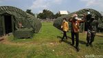 Momen Ganjar Tinjau Rumah Sakit Lapangan di Solo