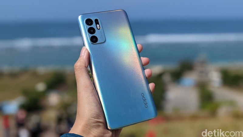 Oppo Reno6
