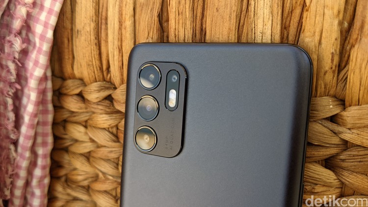 Oppo Reno6