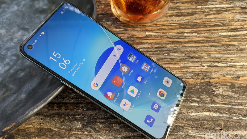 Oppo Reno6