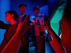 Wih! Bikin Video Bokeh Artistik Cuma Pakai OPPO Reno6
