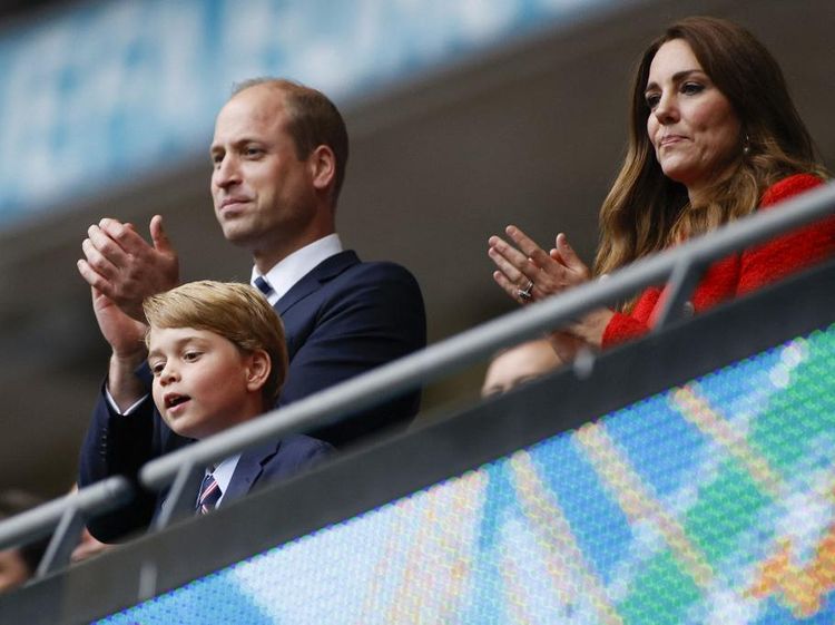 6 Potret Pangeran George Nonton Pertandingan Inggris vs Jerman di Euro 2020