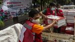 PMI Distribusikan 500 Alat Spray Disinfektan ke Zona Merah DKI