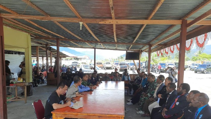 Polisi gelar pertemuan dengan tokoh agama dan tokoh masyarakat Yalimo