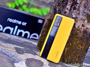 Realme GT 5G, HP Gahar Rp 7 Jutaan yang Siap Hadir di Indonesia