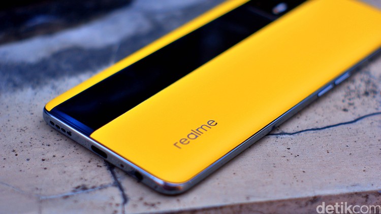 Realme GT 5G