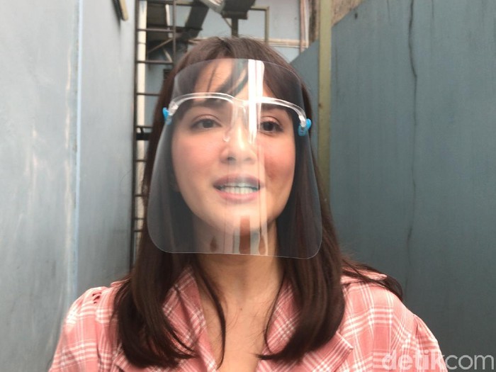 Shandy Aulia resmi somasi perawat yang hina anaknya