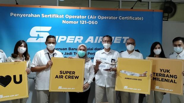 Super Air Jet sebagai maskapai penerbangan swasta baru yang mengusung konsep lebih kekinian 