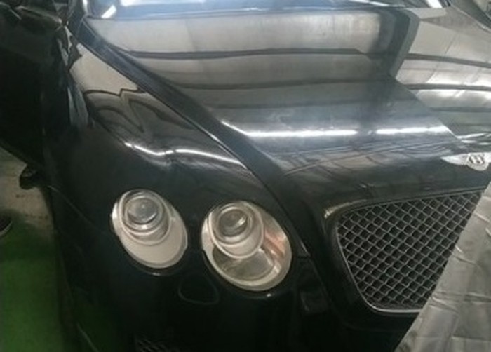 Bentley Continental dilelang Kejari Bandung Bentley Continental dilelang Kejari Bandung