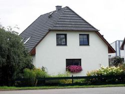 Kumpulan Foto Rumah Unik yang Punya Ekspresi Wajah