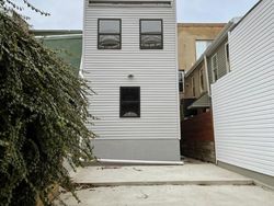 Kumpulan Foto Rumah Unik yang Punya Ekspresi Wajah