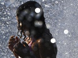 Usaha Warga Lawan Suhu Panas Ekstrim yang Ancam Nyawa