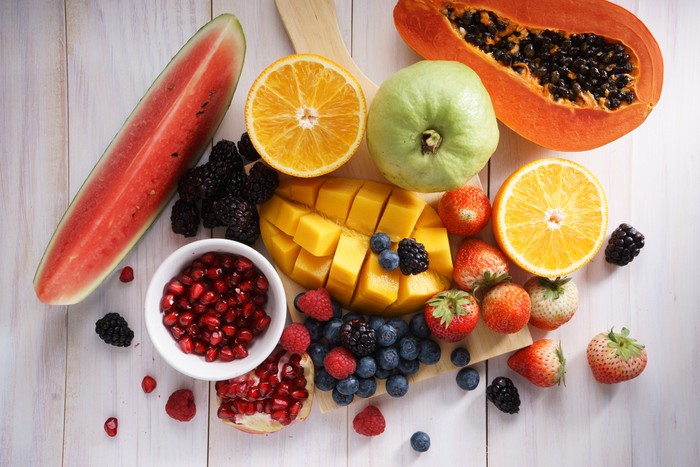 Buah untuk diet agar cepat kurus. Foto: Getty Images/iStockphoto/SherSor Buah untuk diet agar cepat kurus. Foto: Getty Images/iStockphoto/SherSor