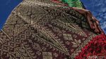 Jatuh Hati dengan Pesona Songket Khas Batu Bara