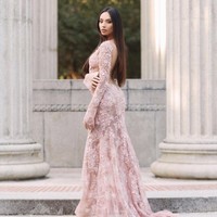 Saat kecil, aku berkata suatu hari aku berharap melihat seseorang sepertiku di panggung Miss USA dan ternyata aku adalah orang yang aku butuhkan, katanya. Foto: Instagram @mskataluna