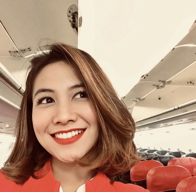 Tiba-tiba pandemi kontrak kerja tidak diperpanjang. Fokus kembangin usaha. Karena semakin ramai ambil dua kios biar lebih luas. Alhamdulillah banget sampai bisa buka cabang, lanjut Qorry. Foto: Dok. Tangkap layar Instagram @qorrynatawijaya.