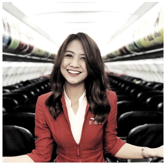 Pramugari tinggal cerita. Dari kecil pengen jadi pramugari. Terus siapin usaha untuk pensiun nanti. Sampai riset ke Lombok dua minggu. Akhirnya jadi warung kecil ini. Pernah 28 jam gak tidur karena pulang terbang harus gantiin karyawan yang izin, tulis Qorry. Foto: Dok.Instagram @qorrynatawijaya.