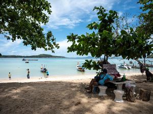 Ya Ampun Phuket, Diperpanjang Terus Nih Lockdown-nya