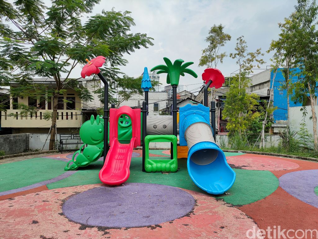 Review Realme GT 5G: Makin Ngebut Main Game dengan Snapdragon 888