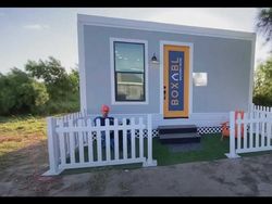 Potret Kontrakan Manusia Rp 2.400 Triliun yang Sukar Dipercaya