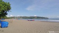Bupati Jeje Wiradinata mengaku tidak tahu berapa persisnya kerugian yang ditimbulkan akibat penutupan seluruh objek wisata di Pangandaran.