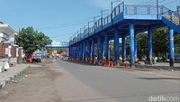 Aktivitas ekonomi pariwisata di salah satu unggulan wisata Jawa Barat itu mendadak lumpuh. Penyebaran virus Corona membuat para pelaku usaha pariwisata berhenti untuk sementara waktu.