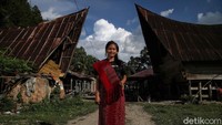 Dalam hal ini, PT Inalum membantu pengembangan seni dan budaya Desa Meat dengan menciptakan ruang kreatif, sanggar seni, dan sudut baca untuk anak-anak desa. Program yang dimulai pada Desember 2019 hingga Maret 2020 ini berkolaborasi dengan Rumah Karya Indonesia untuk menciptakan salah satu pusat ruang kreasi, ruang baca, dan pelestarian nilai-nilai budaya.