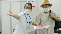 Jepang bersiap memberikan bantuan 2 juta dosis vaksin kepada Indonesia. Diperkirakan vaksin tersebut akan tiba di bulan Jul inii.
