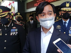 Gibran Rakabuming Positif Corona, Bekerja dari Tempat Isolasi