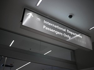 Warga Geram dengan Keputusan Membolehkan 1 Keluarga Positif COVID Terbang dari RI ke Australia