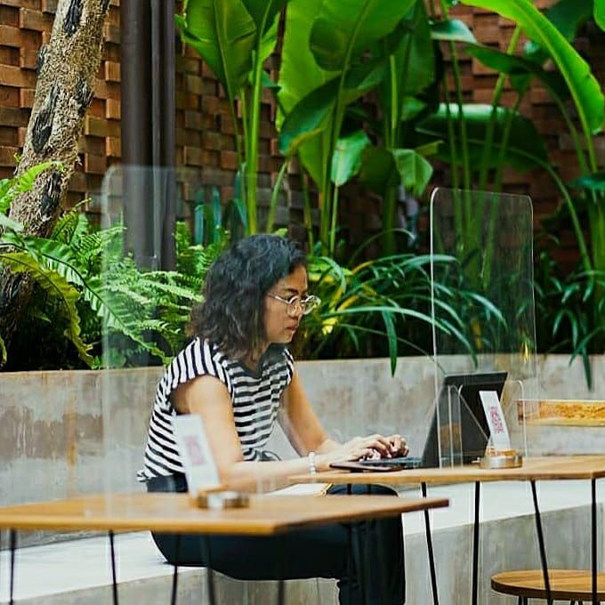 5 Coffee Shop di Jakarta Selatan Ini Menawarkan Area Outdoor Asri