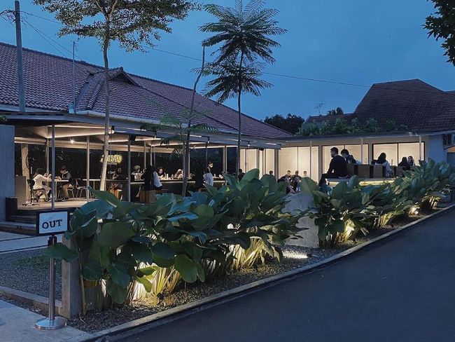 5 Coffee Shop Di Jakarta Selatan Ini Punya Area Outdoor Asri