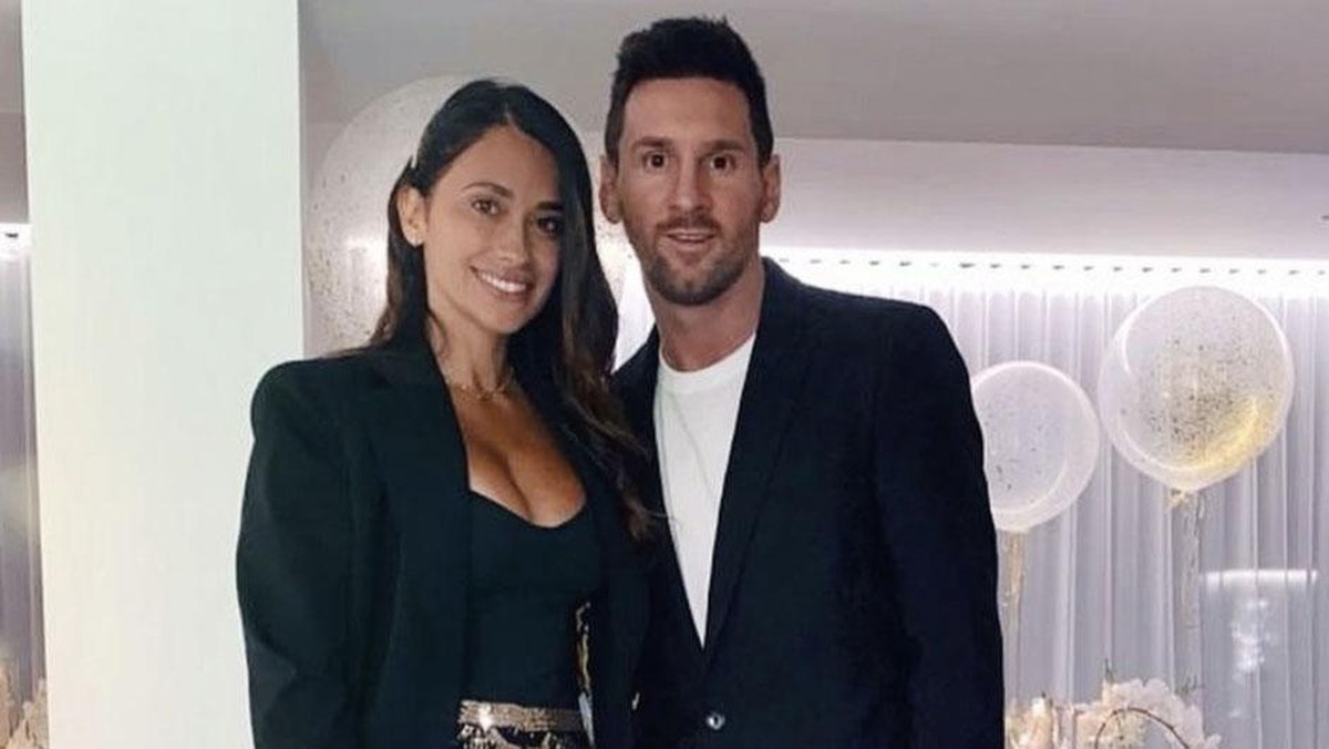 Lionel Messi dan istri. (Foto: Dok. Instagram @ antonelaroccuzzo)
