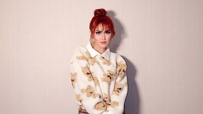 8  Potret Gaya Baru Ayu Ting Ting, Pesonanya Bak Eonni Korea