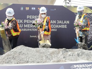 Jalan Wisata Pulau Merah-Pantai Mustika Banyuwangi Mulai Dibangun