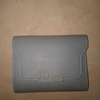 Dor! Kaget nggak? Cuma ada di Indonesia nih merek seperti ini. Foto: Twitter/@txtfrombrand