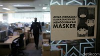 Salah satu aturan yang diterapkan dalam PPKM Darurat adalah seluruh kegiatan perkantoran, kecuali yang nonesensial, harus dilakukan dari rumah atau work from home (WFH). 