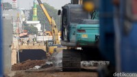 Pembangunan itu sejatinya amta dinanti masyarakat Bekasi guna memberikan keamanan dan kenyamanan pengguna jalan untuk mengurai kemacetan di perbatasan Kota dan Kabupaten Bekasi. 