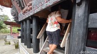 Uniknya, bangunan museum adalah rumah tradisional batak. (Bonauli/detikcom)