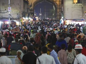 Riset: 67,6 Persen Warga India Punya Antibodi COVID-19, Sudah Herd Immunity?