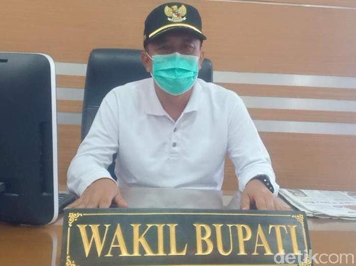 PPKM Darurat akan diterapkan mulai 3-20 Juli 2021. Warga Ngawi yang ingin keluar kota diwajibkan membawa surat izin dari perangkat desa setempat.