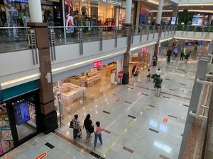 Mal dan Tempat Ibadah Sudah Boleh Buka di Wilayah Ini