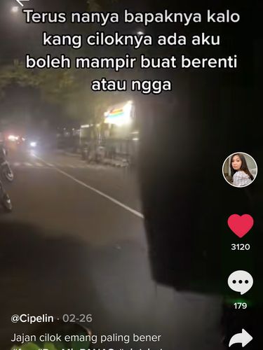 Sederhana Tapi Berkesan, Wanita Ini Ajak Driver Ojol Jajan Cilok