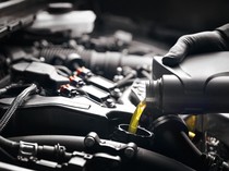 Berapa Kilometer Idealnya untuk Ganti Oli CVT Mobil? Ini Efeknya Jika Telat