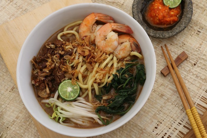 10 Resep Mie Tradisional Sedap, Mie Aceh hingga Mie Kocok Bandung