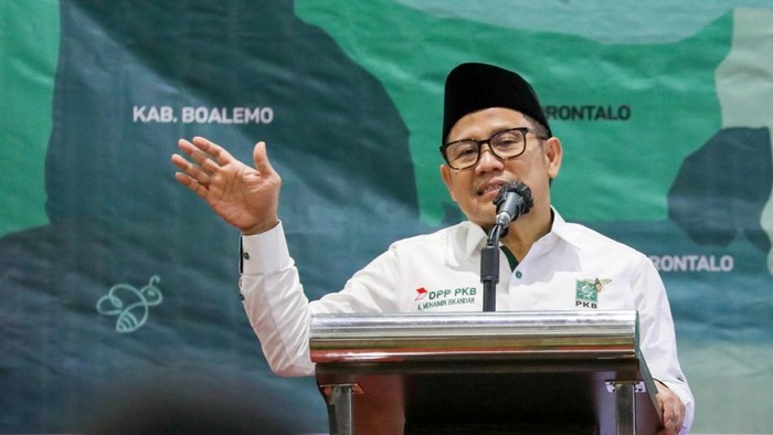 Ketua Umum Partai Kebangkitan Bangsa (PKB) Abdul Muhaimin Iskandar (Cak Imin) menilai adanya pemberlakukan PPKM Darurat sampai dengan 20 Juli 2021 akan berdampak pada berbagai sektor, terutama pangan. Oleh karena itu, dia meminta pemerintah untuk menjaga ketersediaan pangan bagi masyarakat.